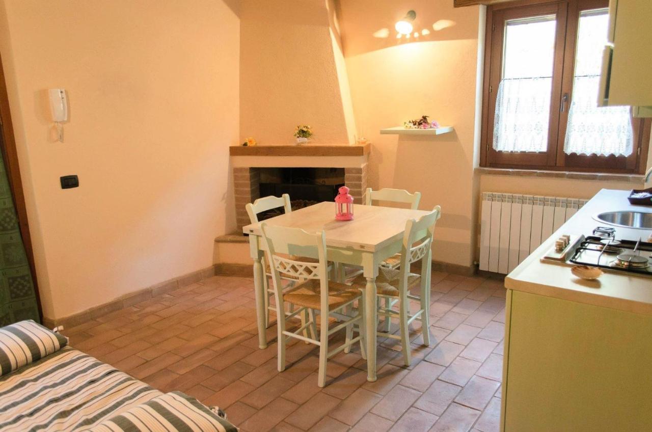 Agriturismo Pompagnano Eksteriør bilde