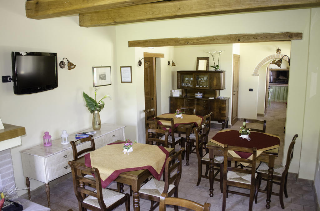 Agriturismo Pompagnano Eksteriør bilde